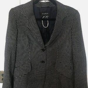 Escada size 38 women black and whaite blazer jacket in perfect condition